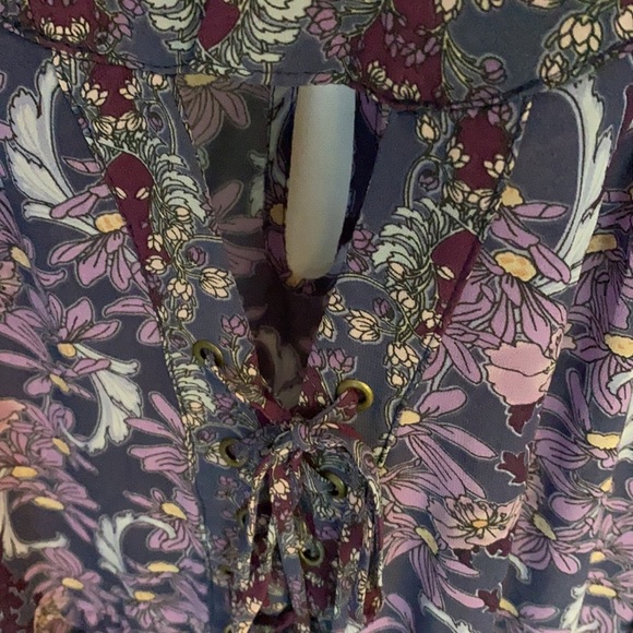 Xhilaration Floral Long Sleeve Peplum Boho Top, Size Medium - Picture 3 of 12